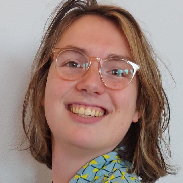 Pasfoto Lotte Pater